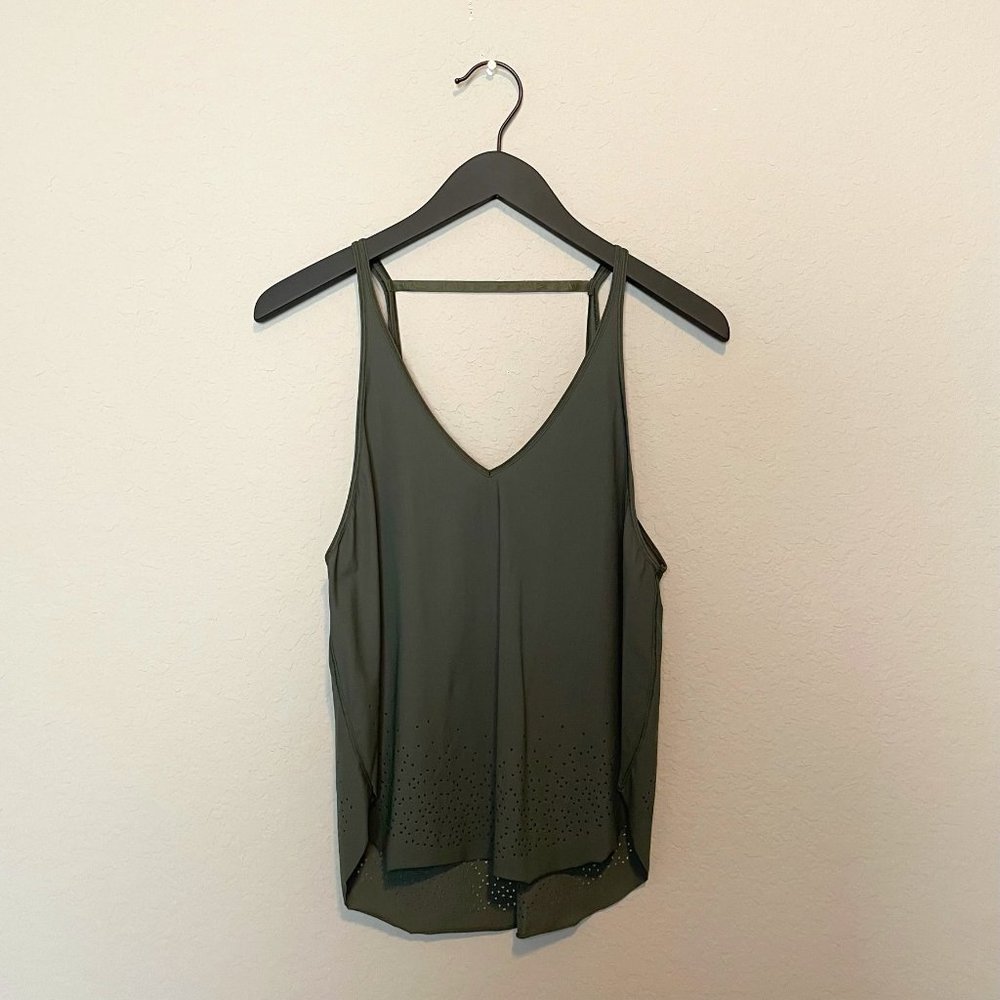 NWOT lululemon Set Free Run Tank